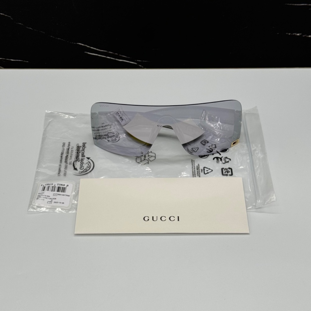 NEW GG1637S 002 GUCCI SHIELD WOMEN SUNGLASSES GREY GUCCI - Picture 11 of 12